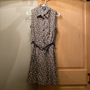 An adorable dress for work wear